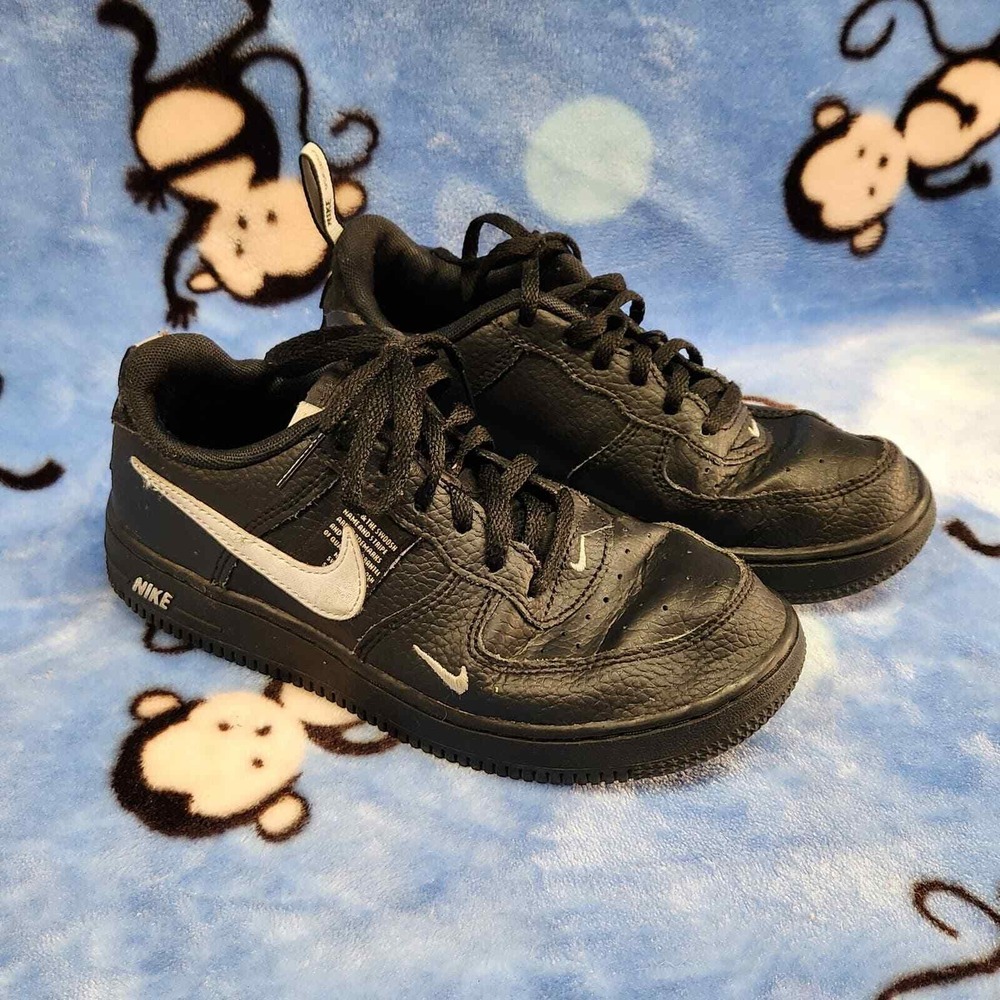 Nike Air Force 1 Low LV8 Utility Black White PS Size 3Y AV4272-001